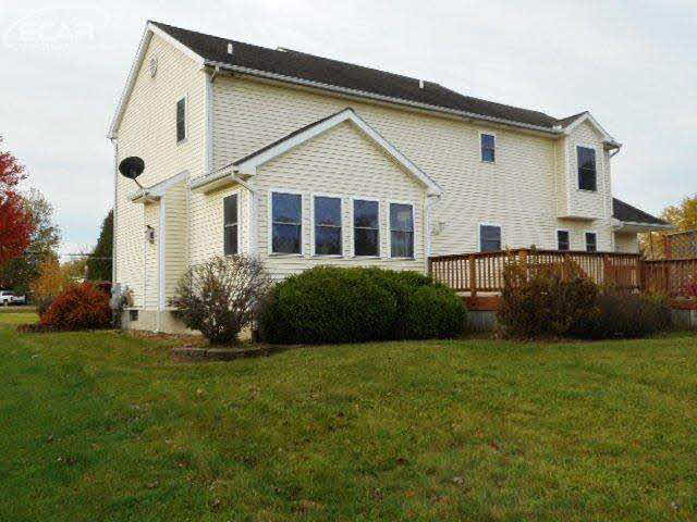 4137 East Carpenter Road Flint, MI 48506 - Photo 16 of 26 20452965-15.JPG