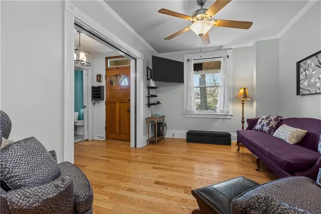 $389,900 | 416 5th Street, Oakmont, PA 15139