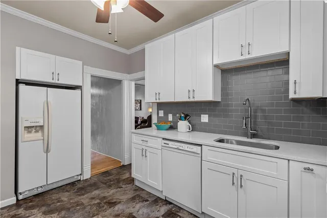 $389,900 | 416 5th Street, Oakmont, PA 15139