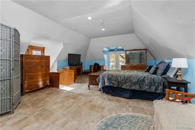 $389,900 | 416 5th Street, Oakmont, PA 15139