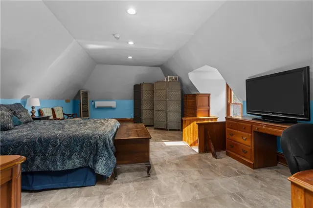 $389,900 | 416 5th Street, Oakmont, PA 15139