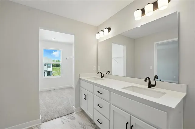 $310,000 | 1301 South 4th Street East, Louisburg, KS 66053