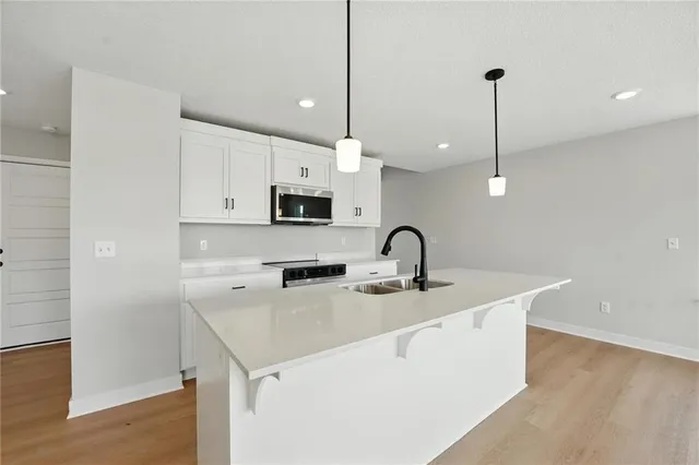 $310,000 | 1301 South 4th Street East, Louisburg, KS 66053