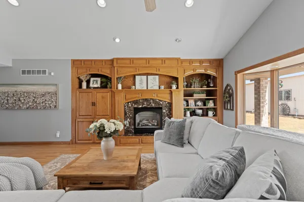 $824,900 | 32337 Juniper Road, Chatfield, MN 55923