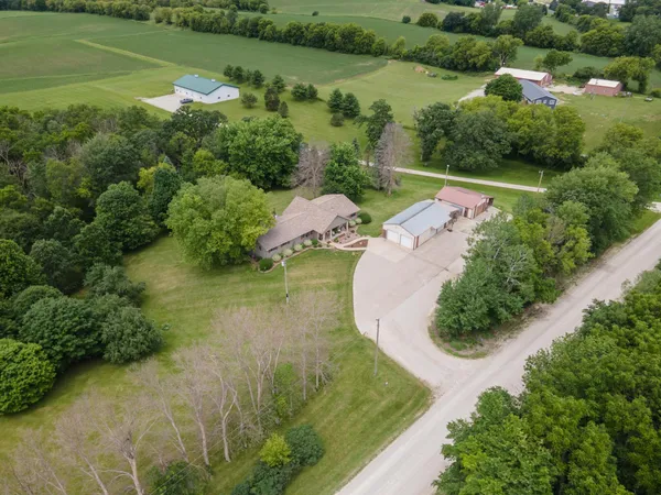 $824,900 | 32337 Juniper Road, Chatfield, MN 55923