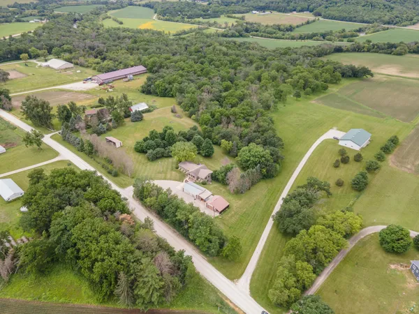 $824,900 | 32337 Juniper Road, Chatfield, MN 55923