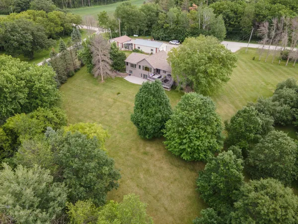 $824,900 | 32337 Juniper Road, Chatfield, MN 55923