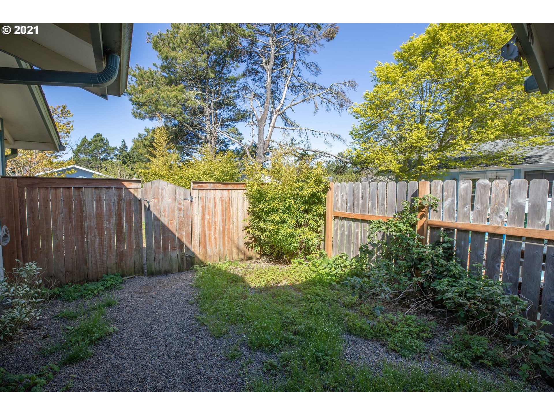 3431 West Myrtle Loop Florence, OR 97439 - Photo 13 of 28 Gallery Image 13