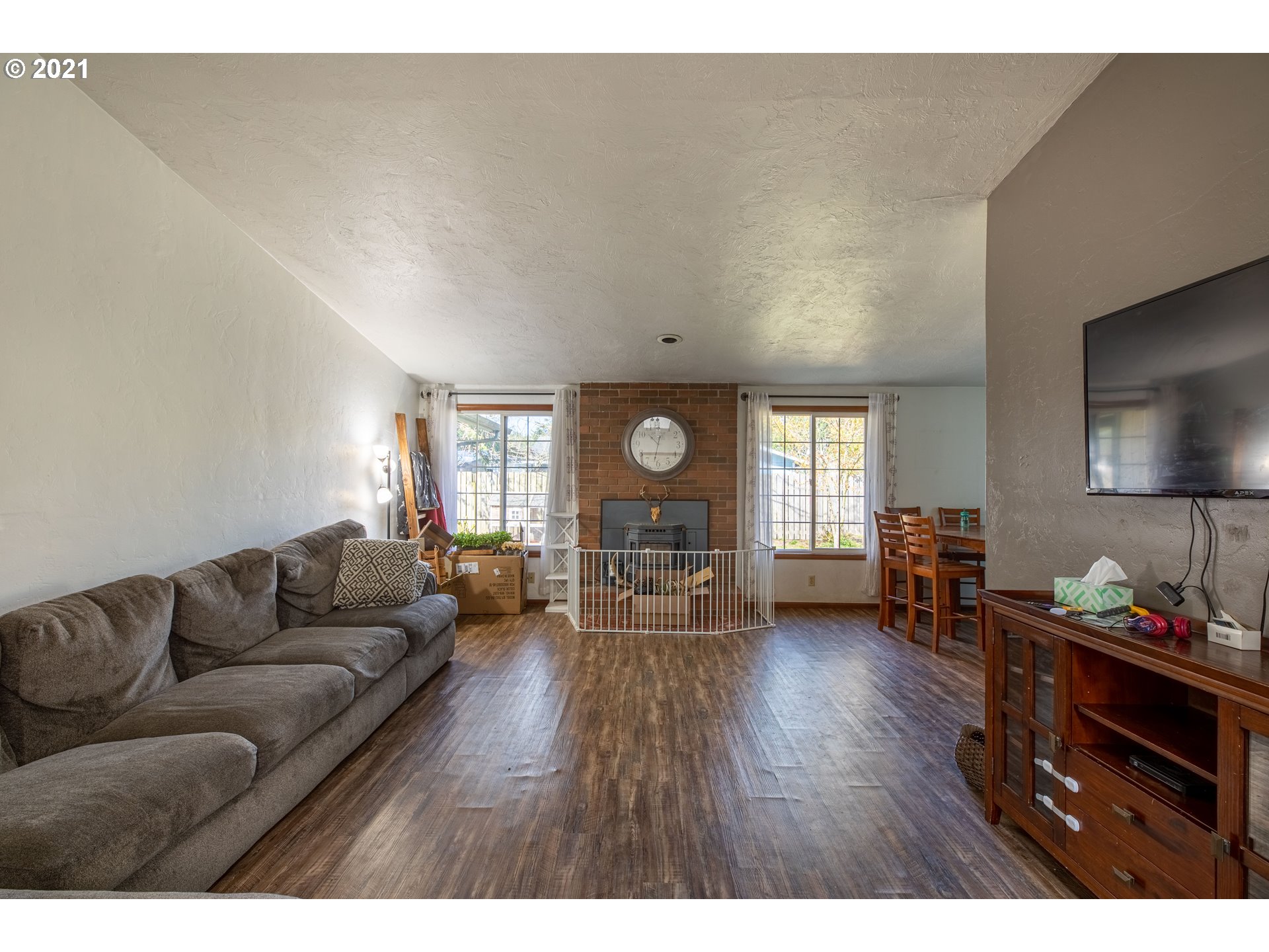 3431 West Myrtle Loop Florence, OR 97439 - Photo 5 of 28 Gallery Image 5