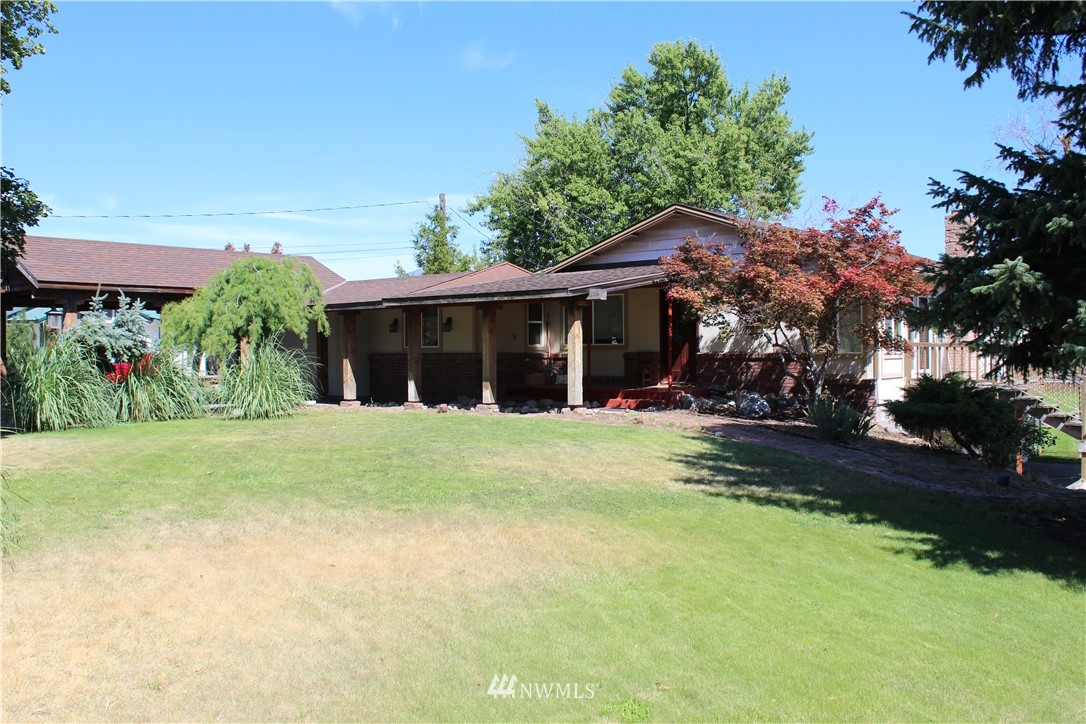 745 East Ridge Drive Omak, WA 98841 - Photo 2 of 30 Gallery Image 2