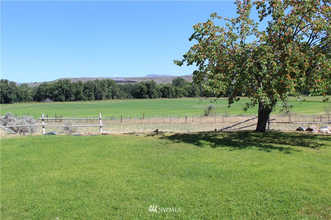 745 East Ridge Drive Omak, WA 98841 - Photo 21 of 30 Gallery Image 21