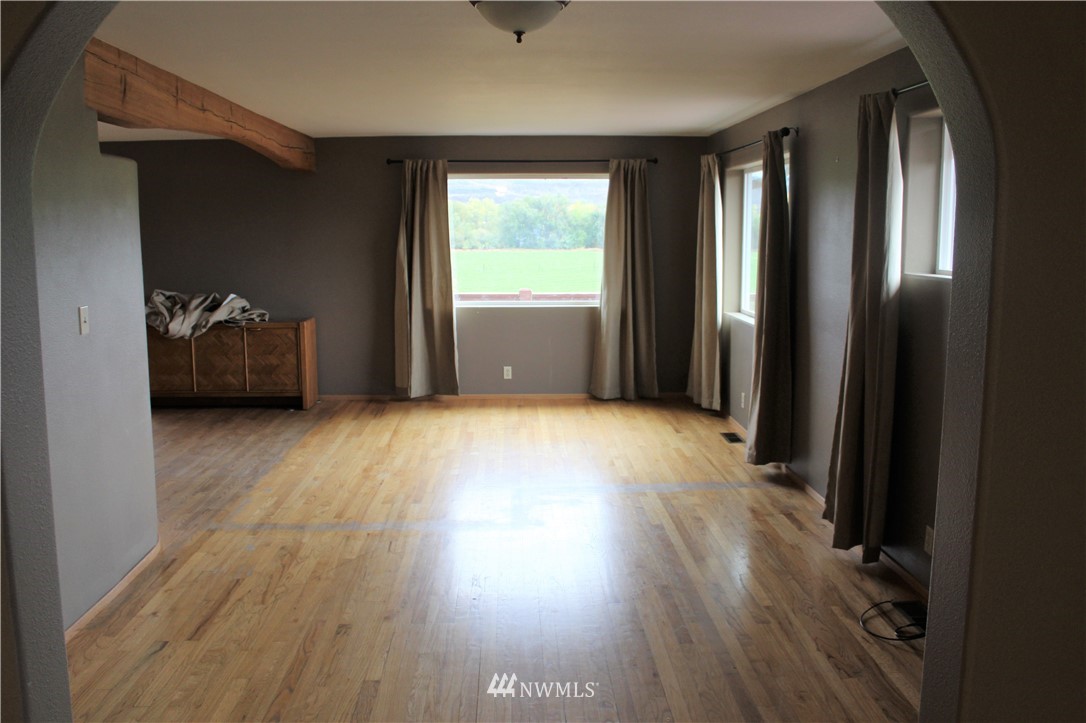 745 East Ridge Drive Omak, WA 98841 - Photo 8 of 30 Gallery Image 8