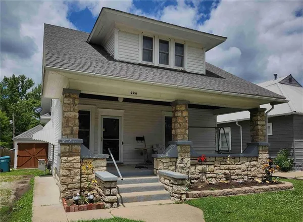 $189,000 | 220 Main Street, Osawatomie, KS 66064