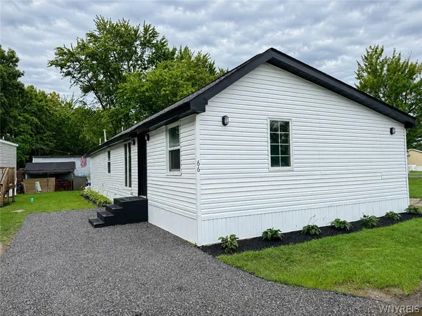 $70,000 | 6773 Rapids Road, Lockport Town, NY 14094