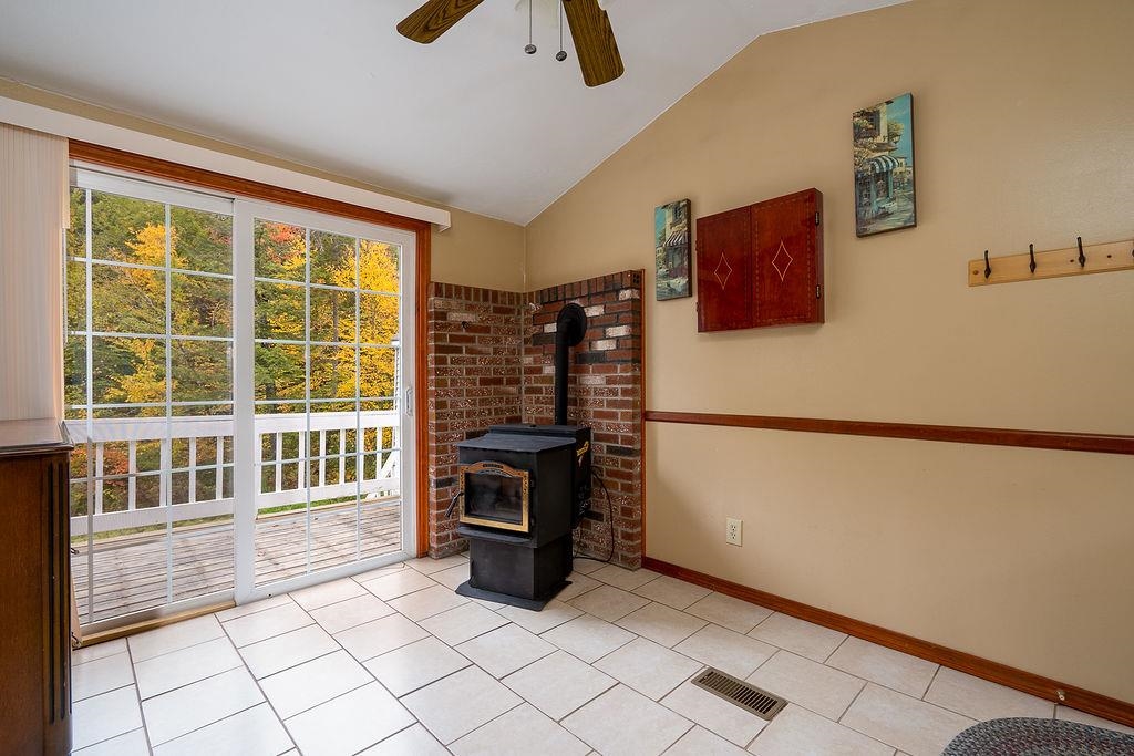 2222 Valley Road Stoddard, NH 03280 - Photo 3 of 25