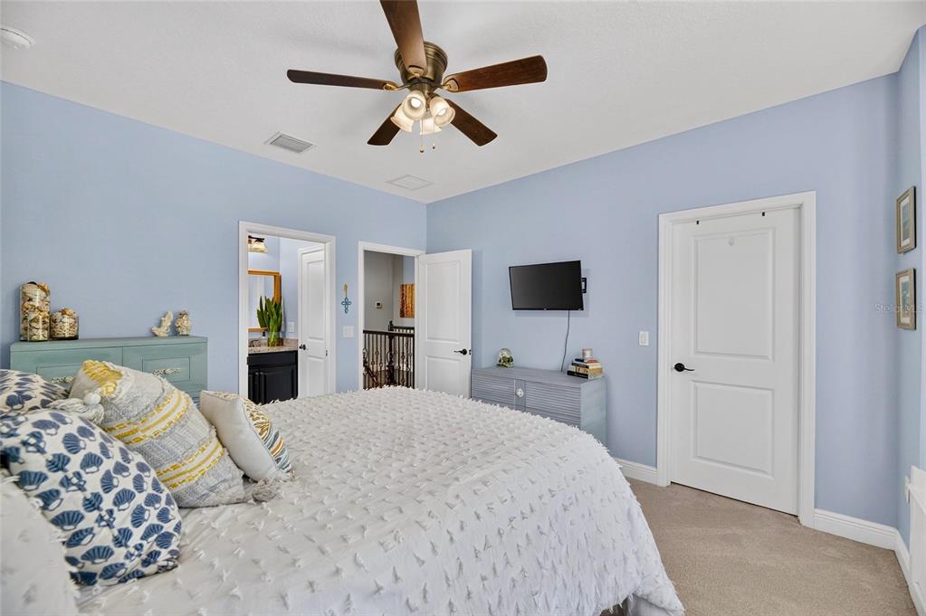 303 West Chapman Road Tampa, FL 33613 - Photo 41 of 49 Gallery Image 41