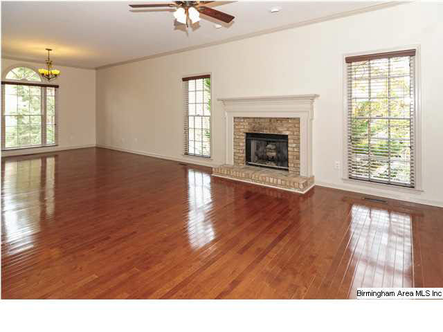 110 Grande View Circle Alabaster, AL 35114 - Photo 8 of 29