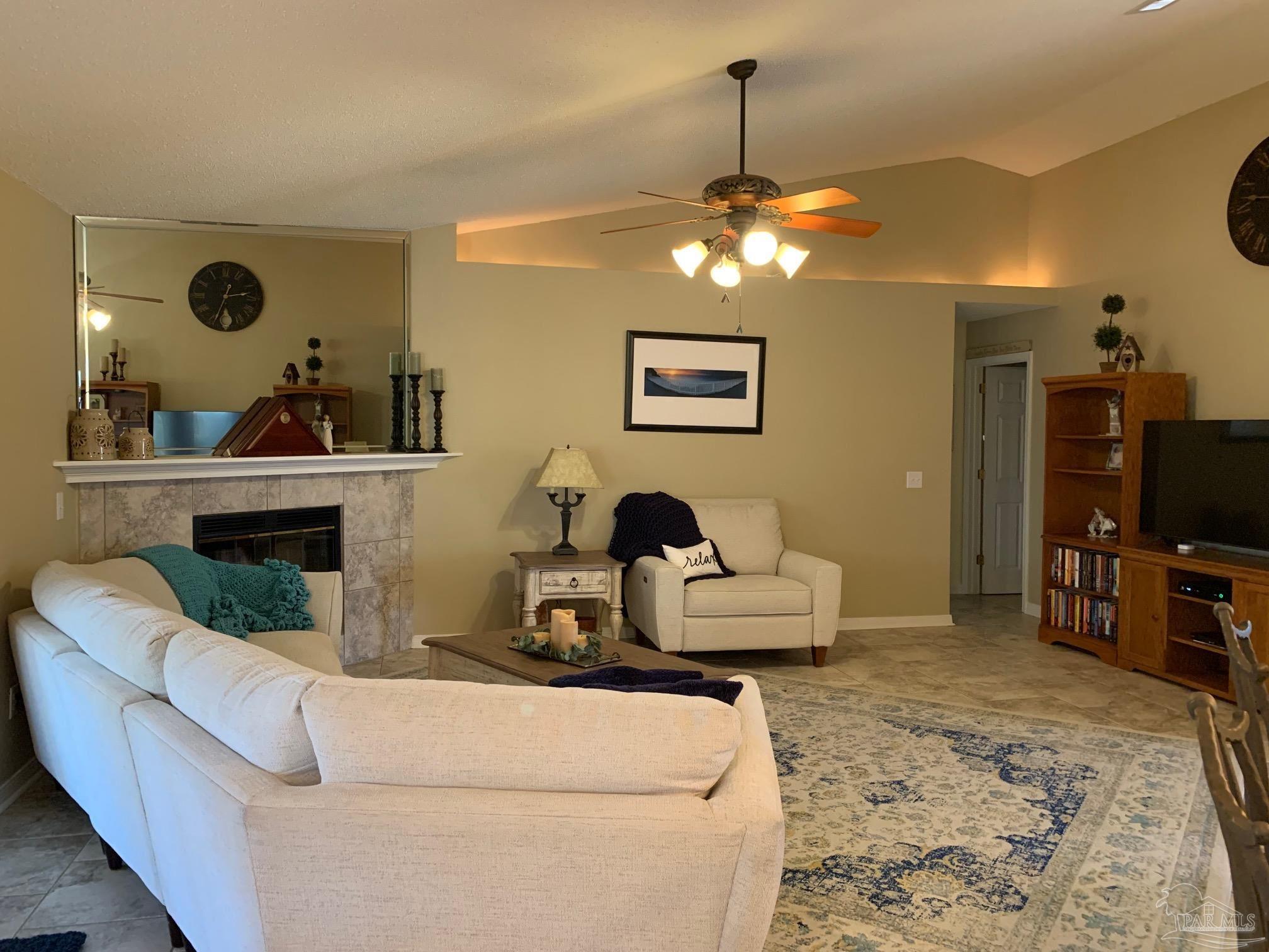 4978 Pineview Ridge Road Milton, FL 32571 - Photo 8 of 23