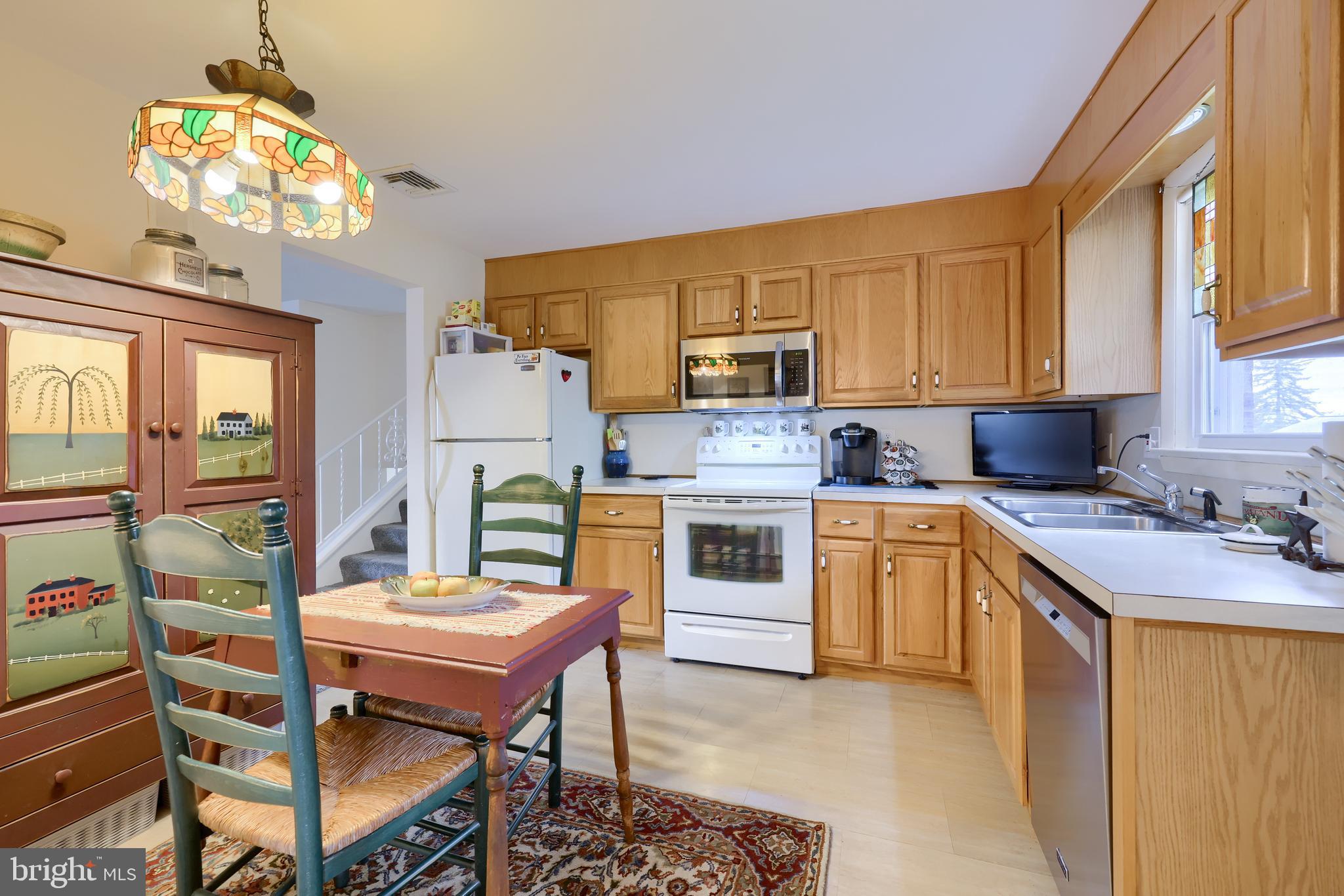 215 Melvale Road Dallastown, PA 17313 - Photo 10 of 35 Gallery Image 10
