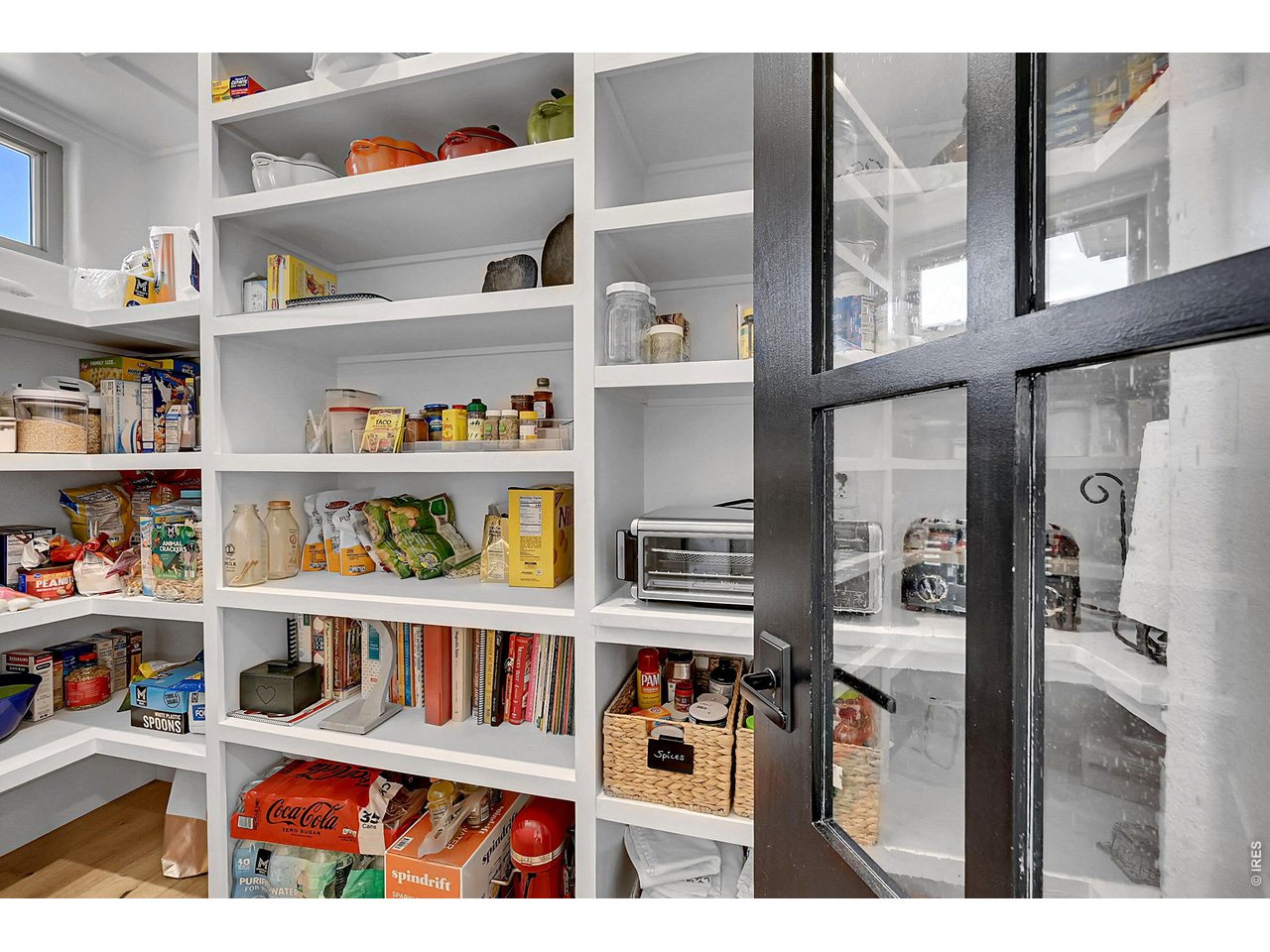 6582 Rookery Road Fort Collins, CO 80528 - Photo 14 of 50 Pantry