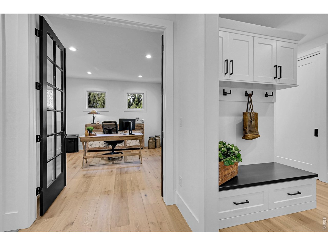 6582 Rookery Road Fort Collins, CO 80528 - Photo 30 of 50 Mudroom