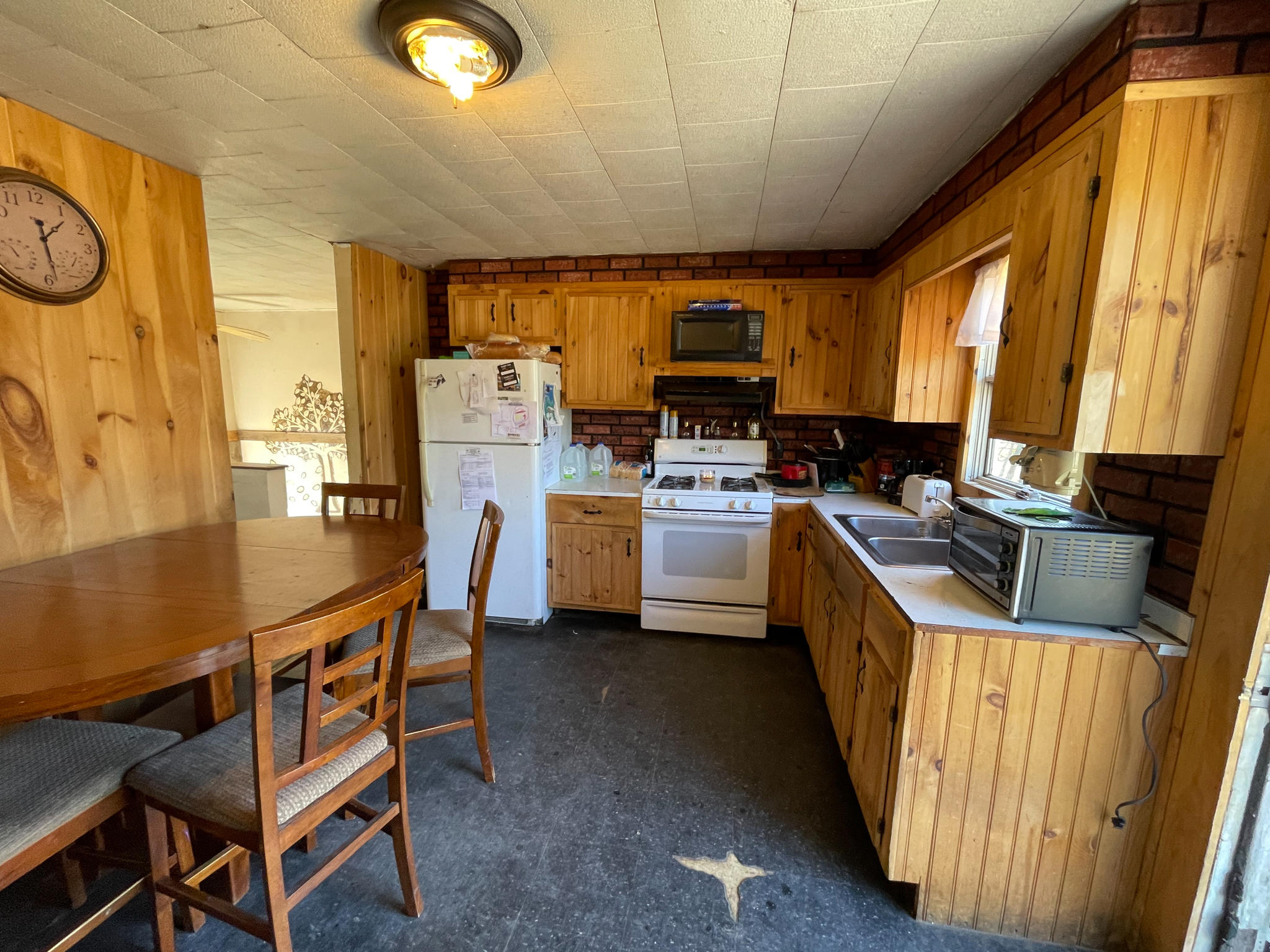 411 Crowley Road Sabattus, ME 04280 - Photo 10 of 24 411CrowleyRd.Sabattus-16