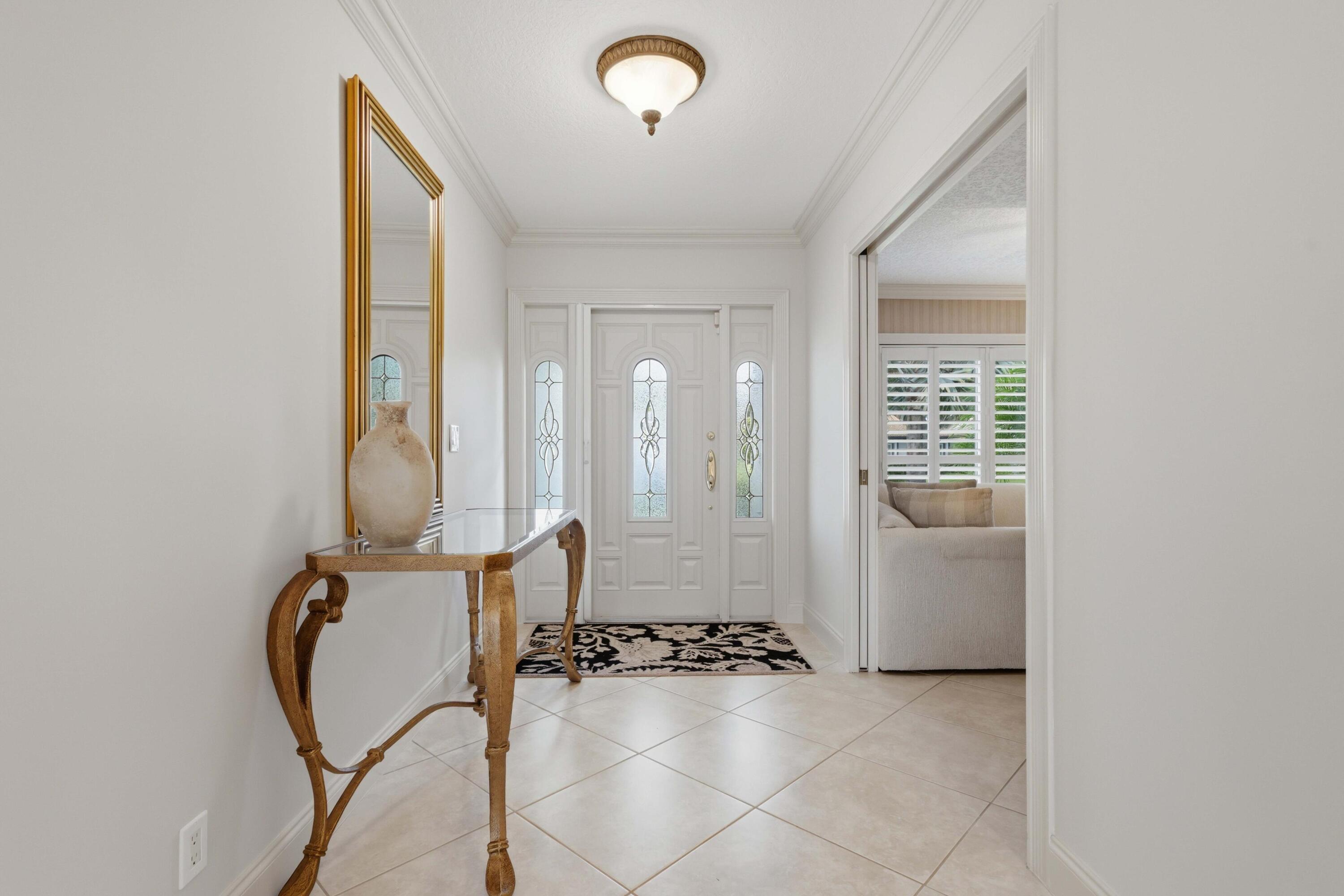 22041 Colony Drive Boca Raton, FL 33433 - Photo 3 of 35 03_beyc6ab1a72981c37