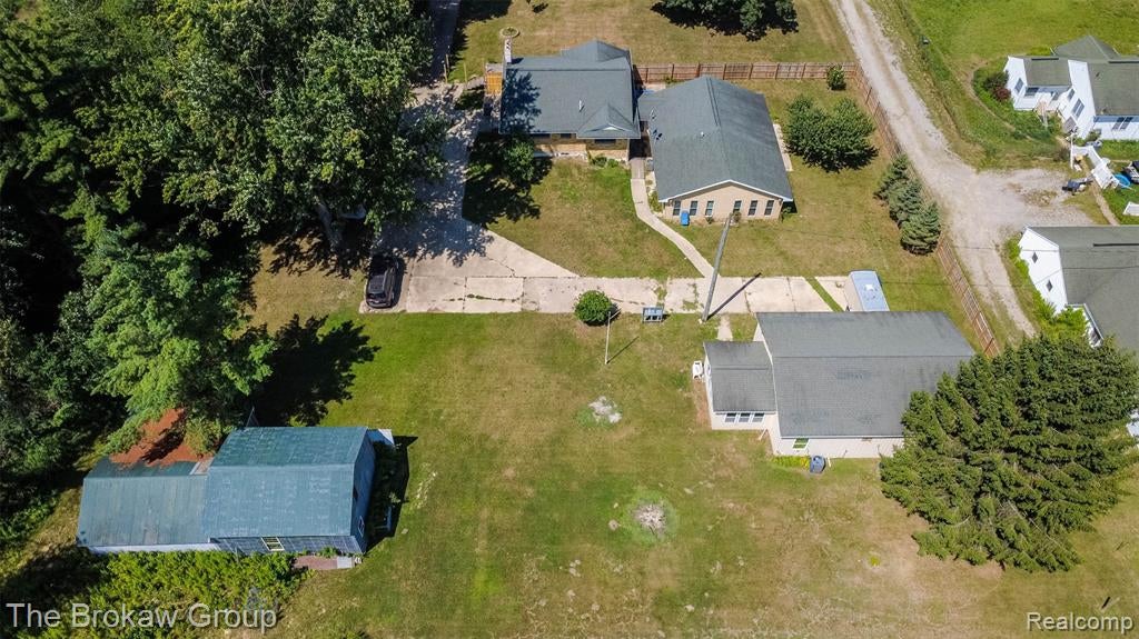 7272 North Lapeer Road Fostoria, MI 48435 - Photo 4 of 49 Gallery Image 4