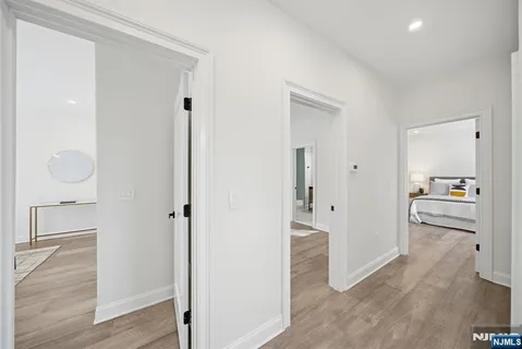 $949,000 | 28 1/2 Irving Street, Montclair, NJ 07042