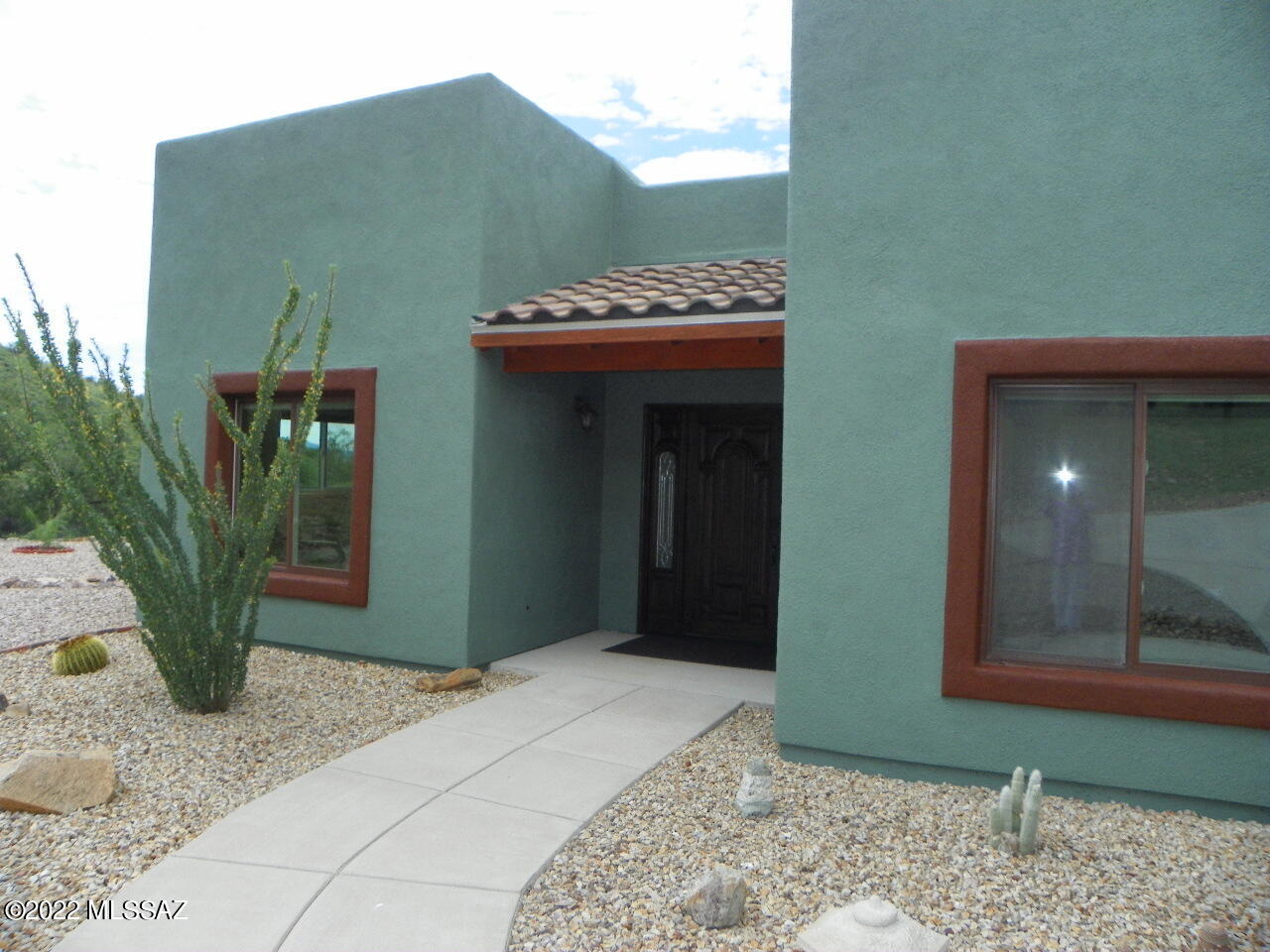 1414 Vía San Cayetano Rio Rico, AZ 85648 - Photo 2 of 50