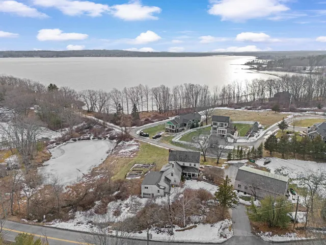 $995,000 | 274 Bay Road, Newmarket, NH 03857