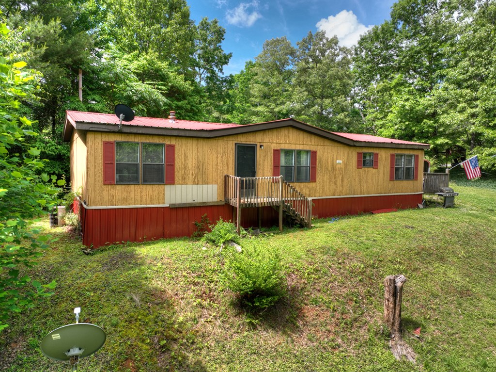 665 Ridgeview Road Morganton, GA 30560 - Photo 4 of 34