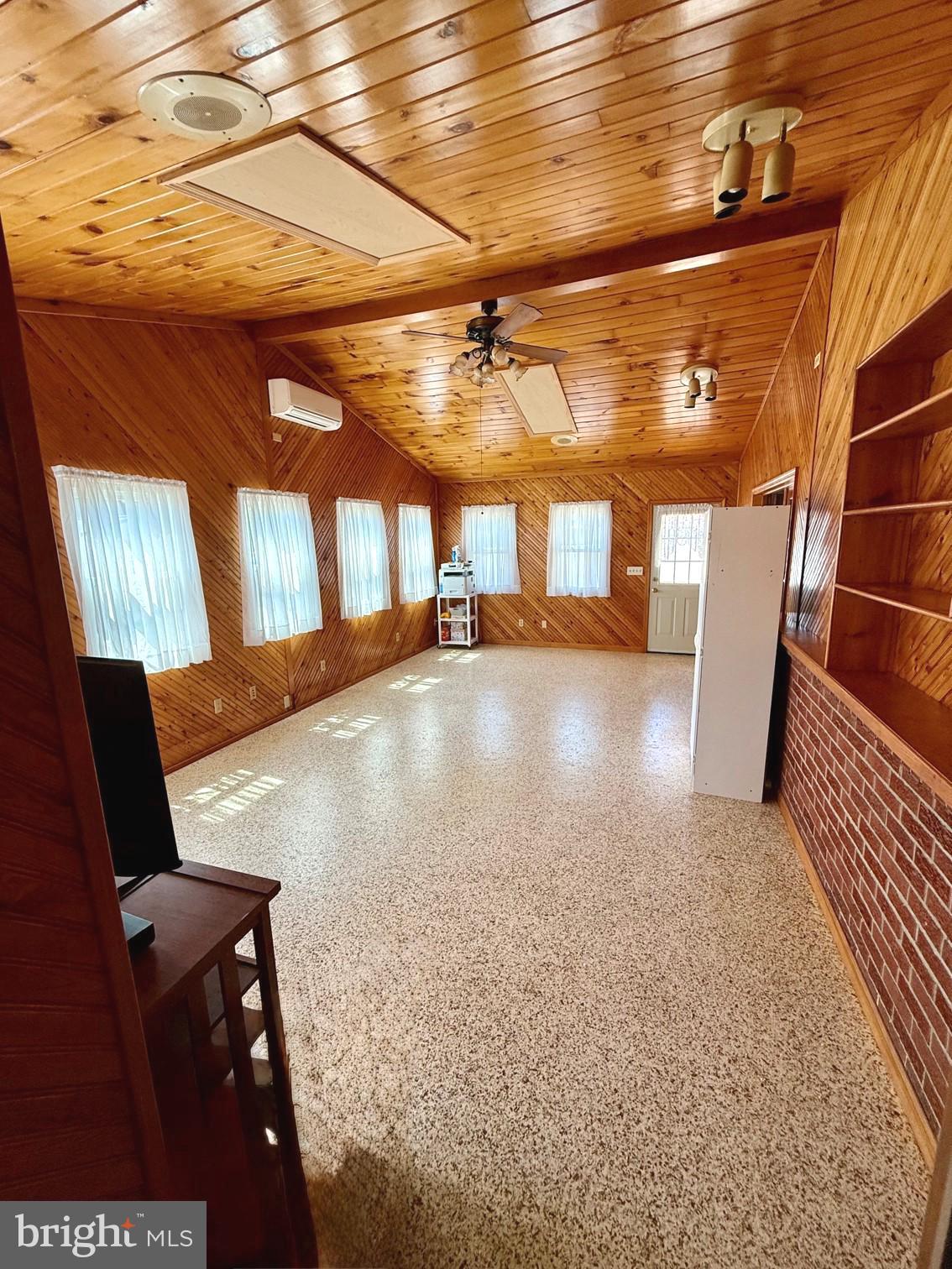 129 Sunnyside Road Smyrna, DE 19977 - Photo 14 of 32 Game Room