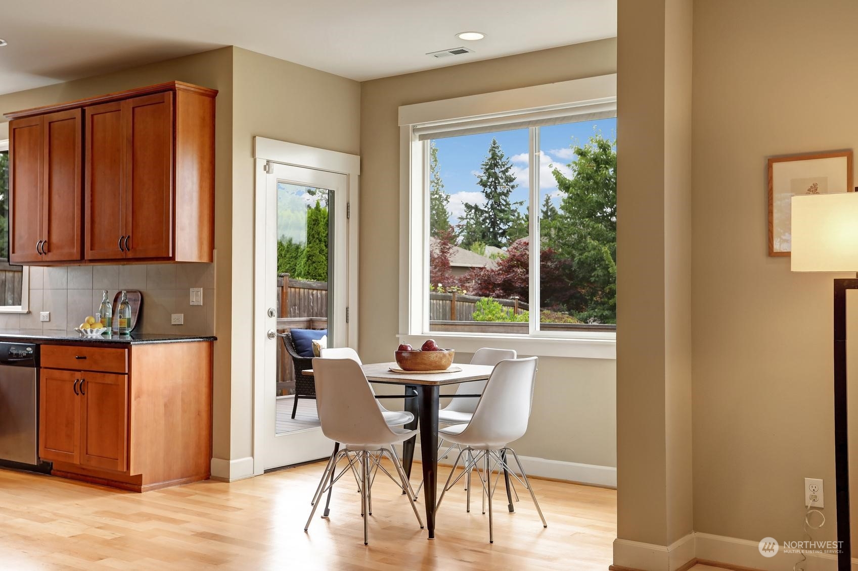 6215 Northeast 1st Street Renton, WA 98059 - Photo 11 of 37 Gallery Image 11