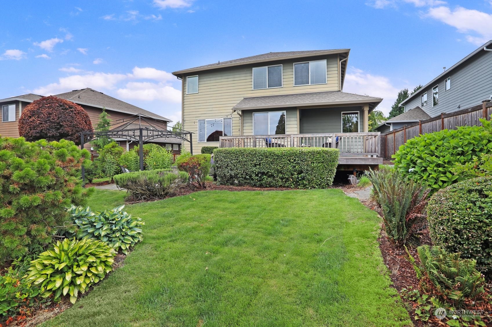 6215 Northeast 1st Street Renton, WA 98059 - Photo 30 of 37 Gallery Image 30