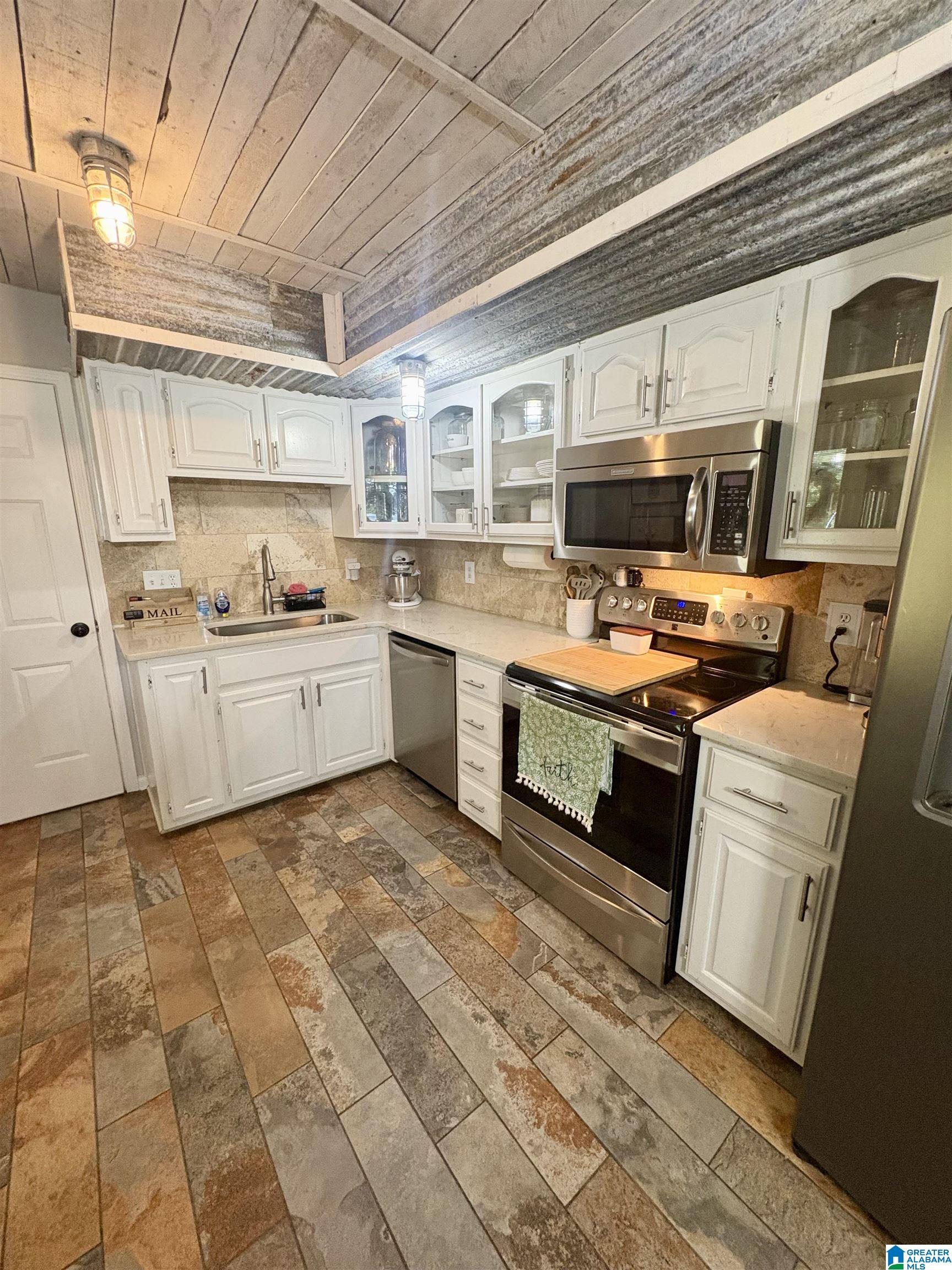 271 Crawford Drive Springville, AL 35146 - Photo 15 of 25