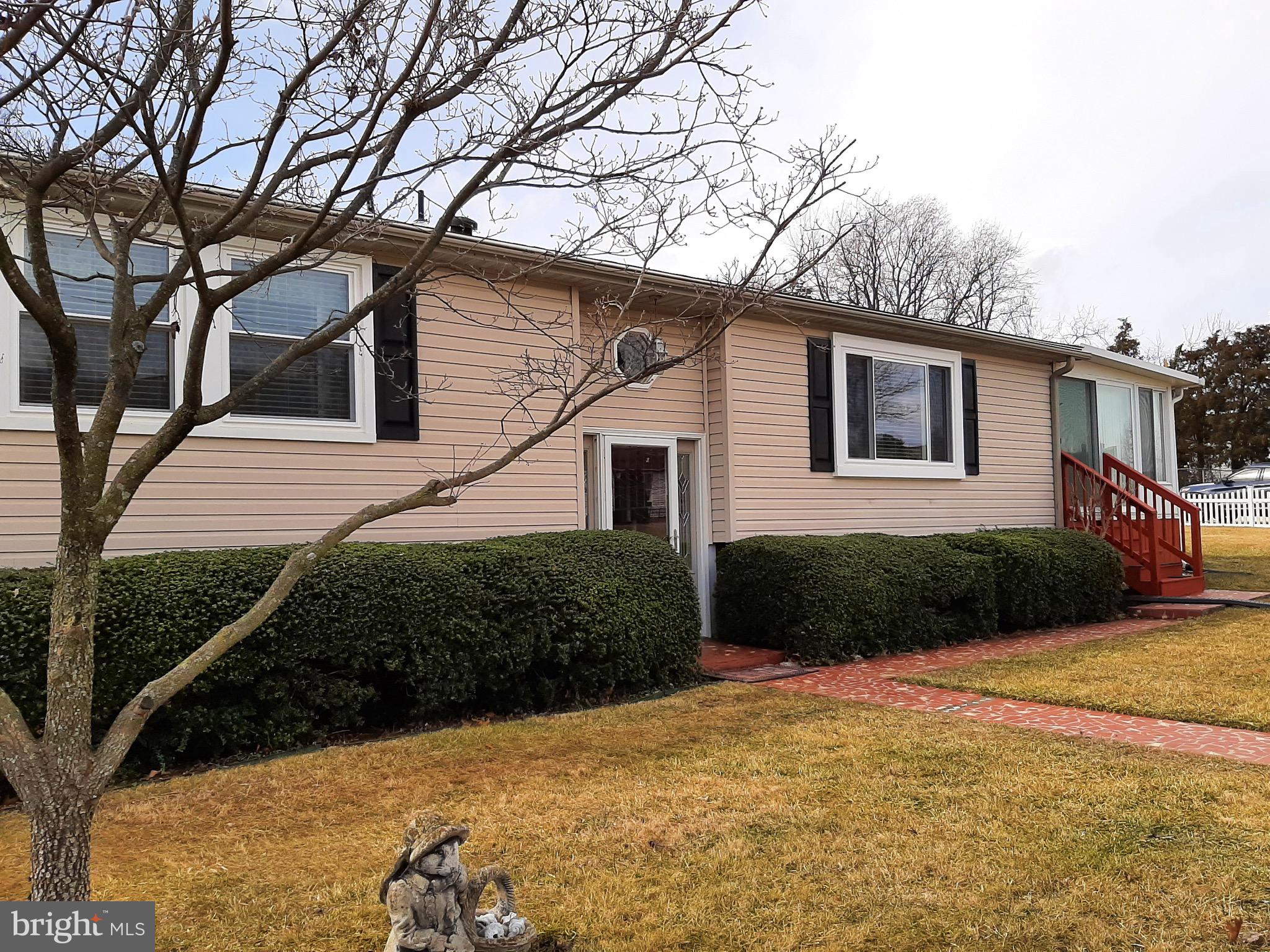 56 Garden Ridge Road Baltimore, MD 21228 - Photo 3 of 65