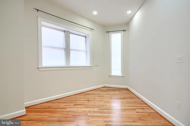 $1,500 | 698 Washington Boulevard, Baltimore, MD 21230