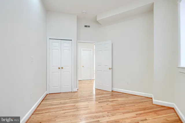 $1,500 | 698 Washington Boulevard, Baltimore, MD 21230