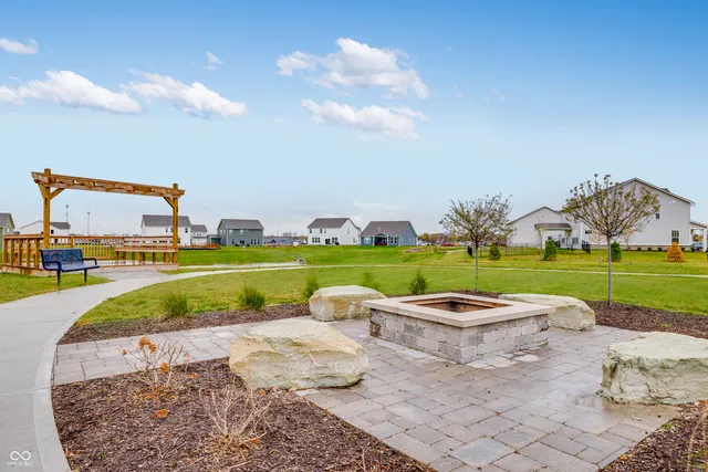 $374,999 | 260 Commodore Drive, Pittsboro, IN 46167