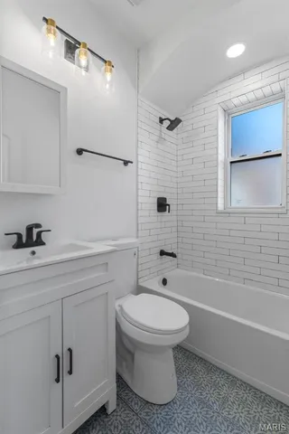 $325,000 | 7736 West Ranken Avenue, Richmond Heights, MO 63117