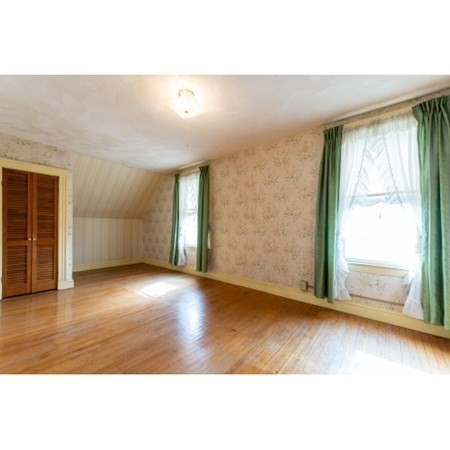 15 Naples Road Melrose, MA 02176 - Photo 7 of 16