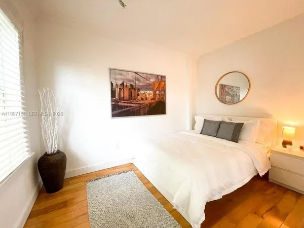 $1,800 | 1611 Michigan Avenue, Unit 13, Miami Beach, FL 33139