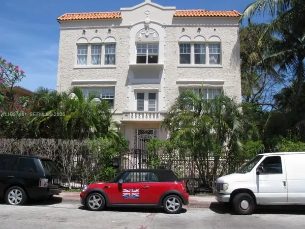 $1,800 | 1611 Michigan Avenue, Unit 13, Miami Beach, FL 33139