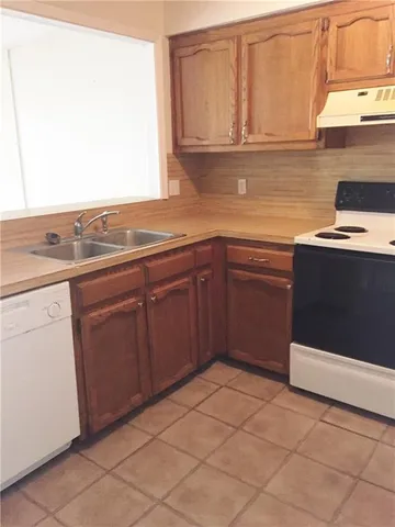 $1,100 | Undisclosed Address, Hammond, LA 70401