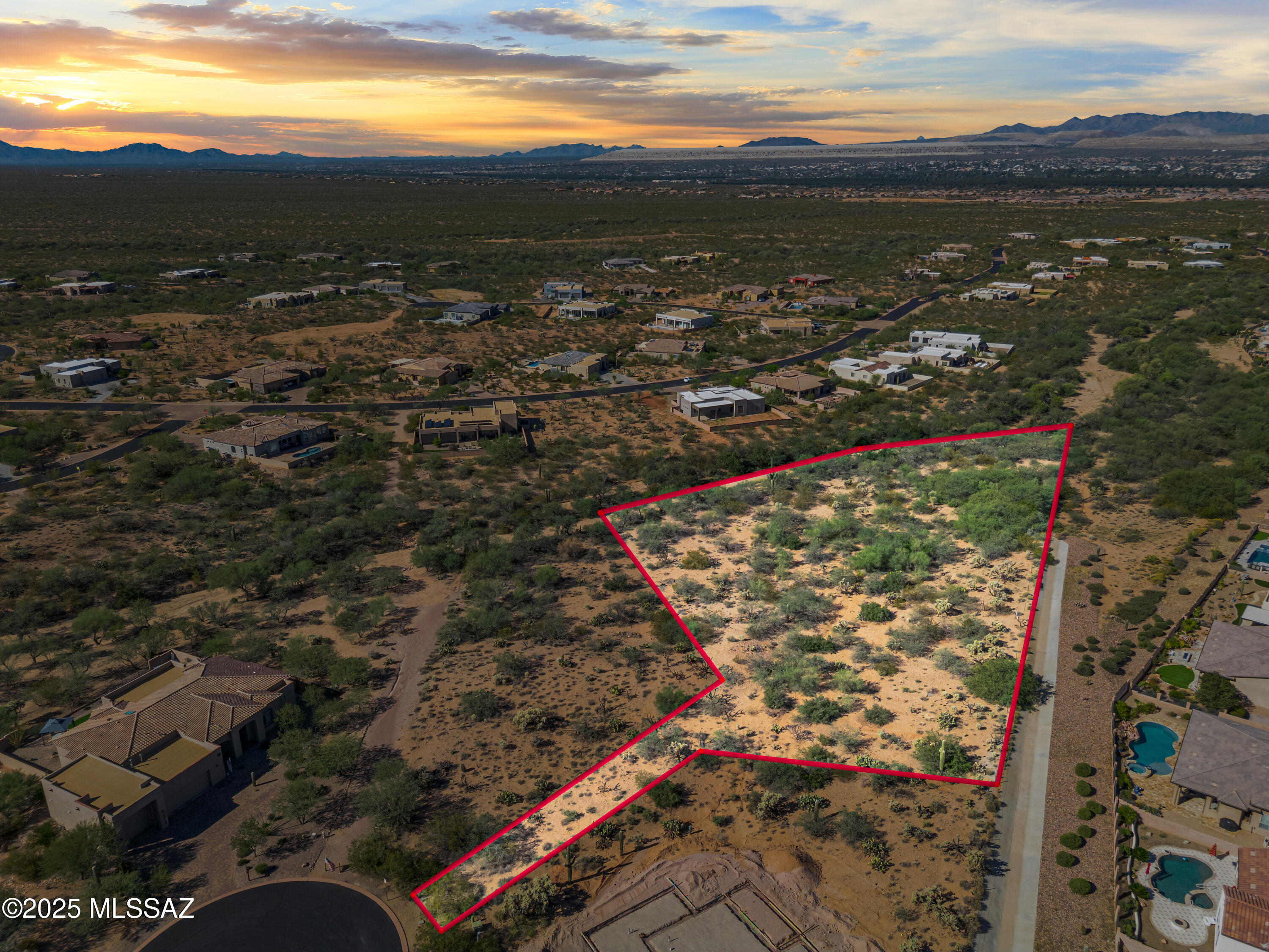 2535 East Reata Ridge Place, Unit 152 Green Valley, AZ 85614 - Photo 5 of 11