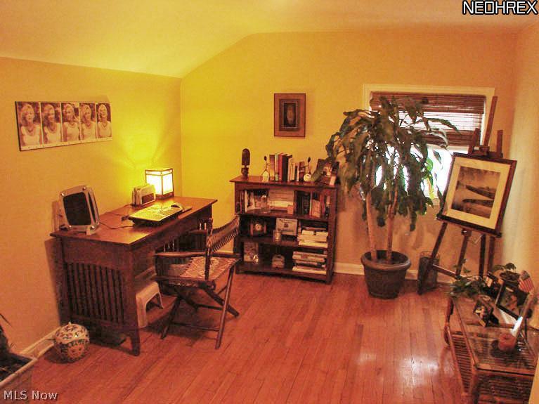 4968 Farnhurst Road Cleveland, OH 44124 - Photo 9 of 13