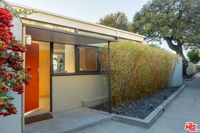 $1,595,000 | 2845 1/2 Avenel Street, Los Angeles, CA 90039