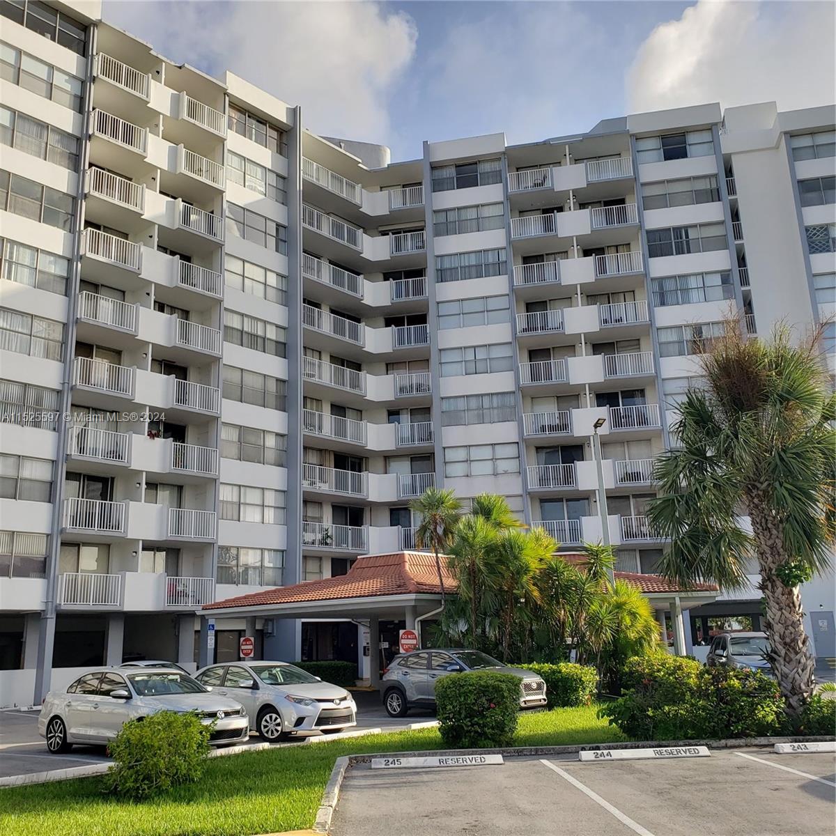 1200 Northeast Miami Gardens Dr Unit 213W  