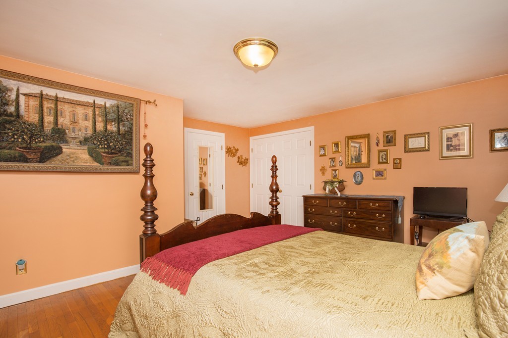 699 Bay Road Hamilton, MA 01982 - Photo 15 of 30